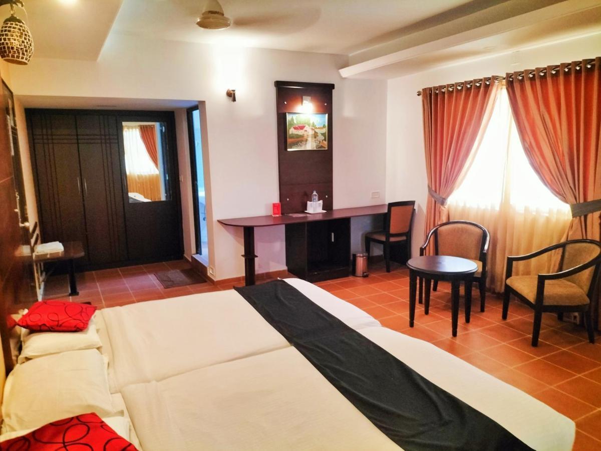 Hotel Bright Heritage Коччи Экстерьер фото