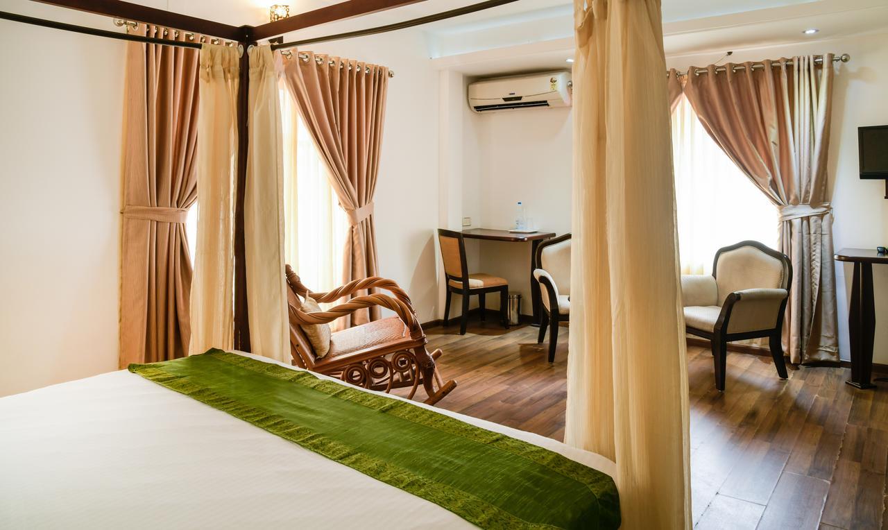 Hotel Bright Heritage Коччи Экстерьер фото